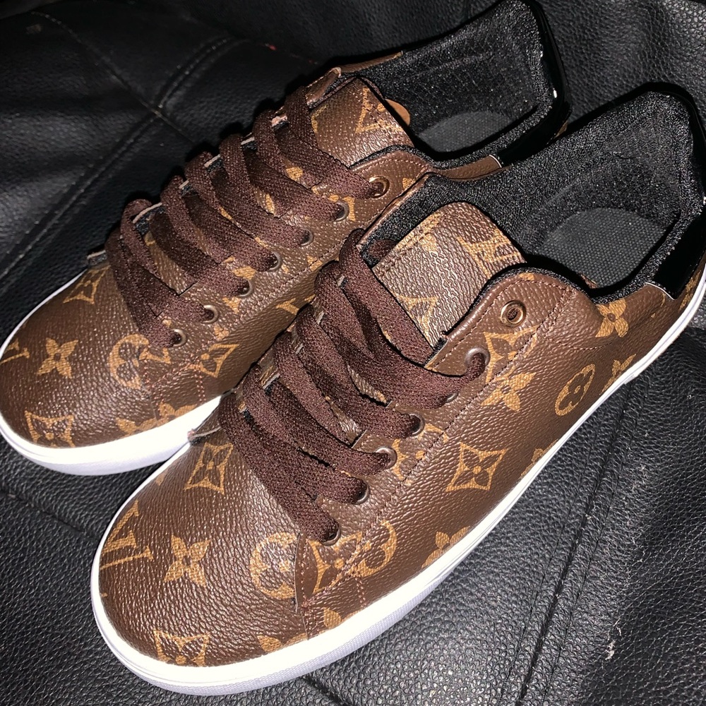 Fashion sneakers